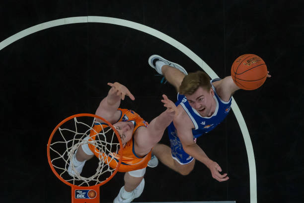 一方面用优 一方面用优