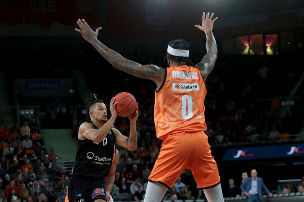 不俗表现 不俗表现