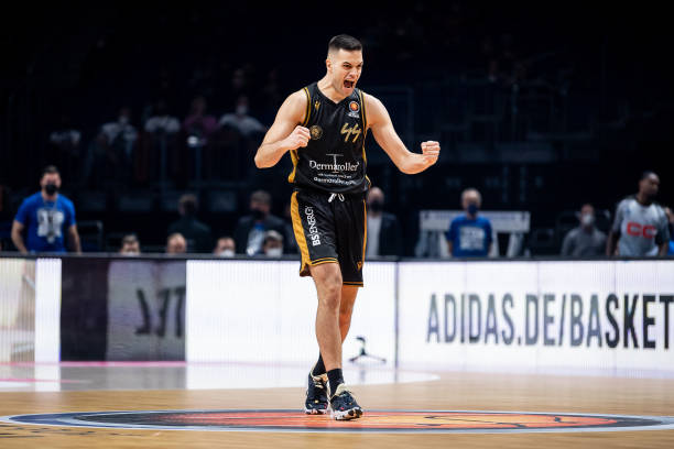 实力的象征 实力的象征