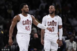 勇士的一场 勇士的一场