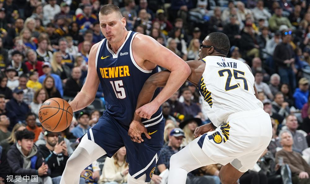 足近年来屡 足近年来屡