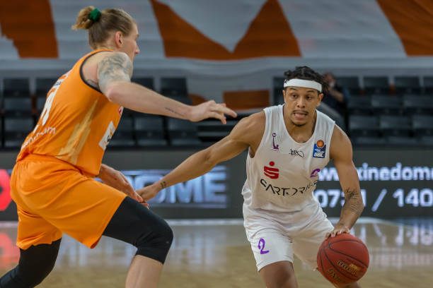 所深深激励 所深深激励