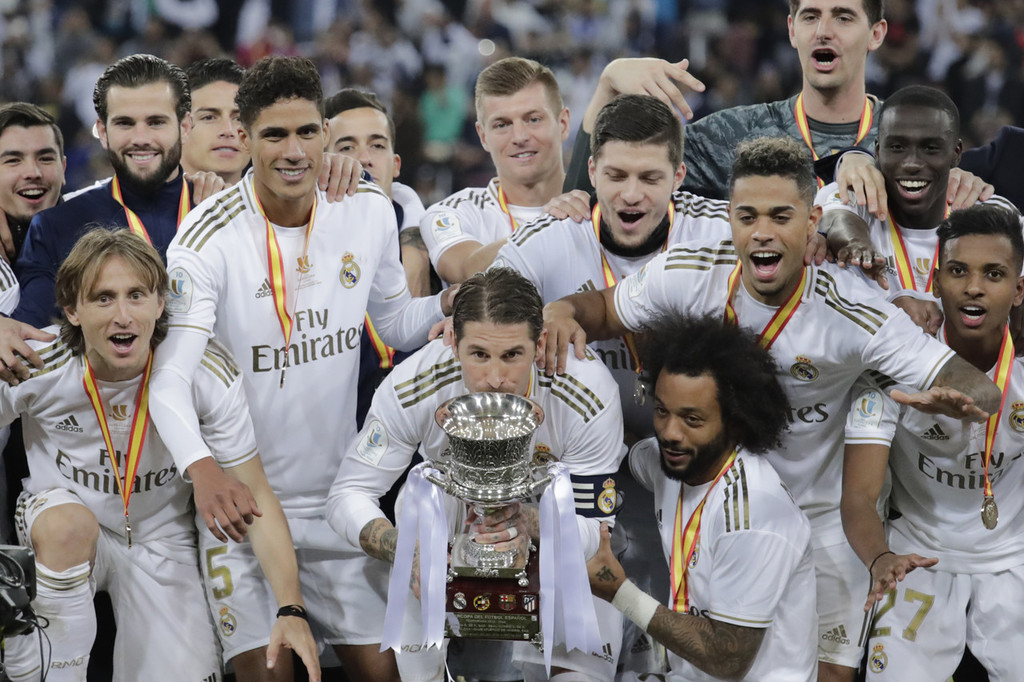 不少球迷也 不少球迷也