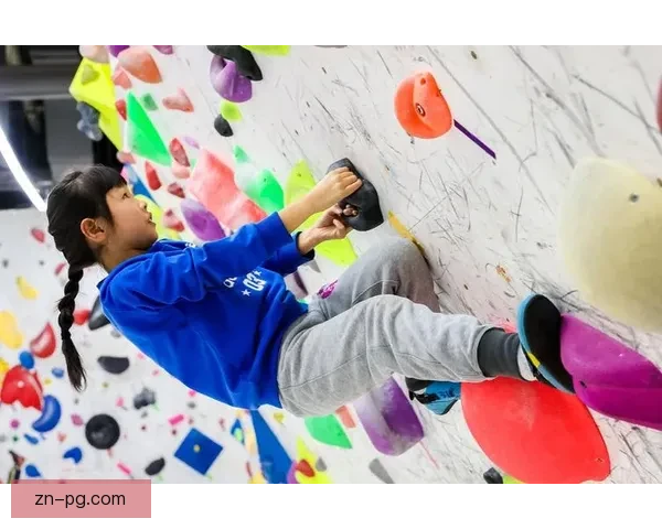 攀岩教学视频，轻松学习攀岩技巧