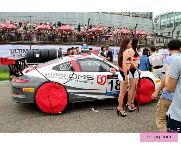 激情碰撞，力争上游：燃情赛艇邀请赛