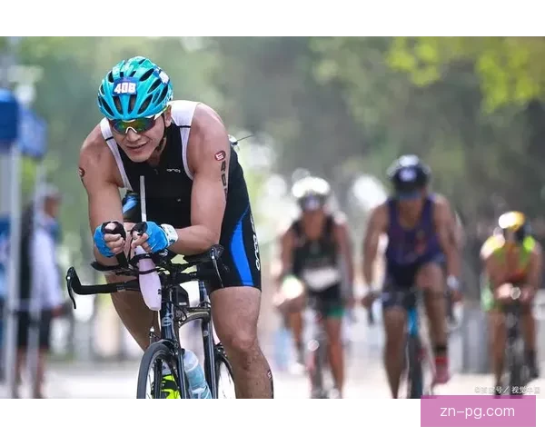 铁人三项冠军纪录：速度与毅力的较量
